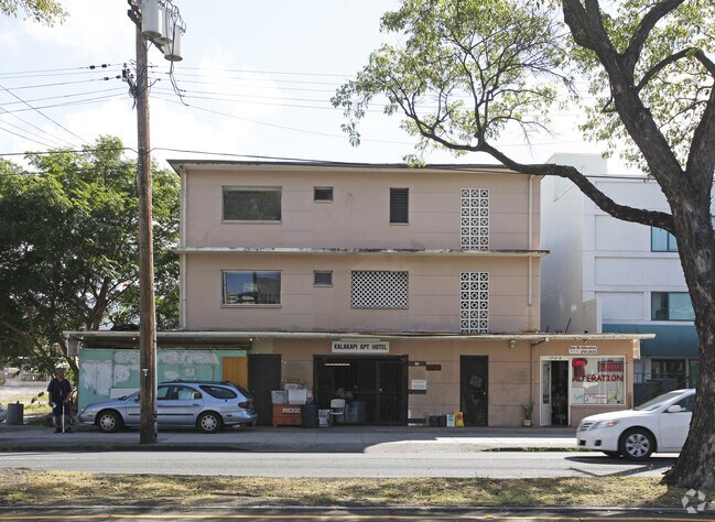 Building Photo - 1716 Kalakaua Ave
