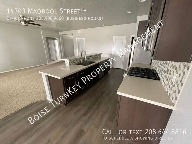 Building Photo - 14303 Maqbool St