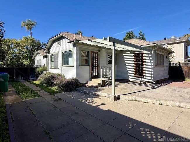 Building Photo - 3917 Hawk St