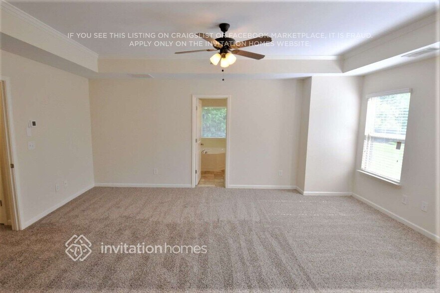 Building Photo - 4072 Oak Field Dr