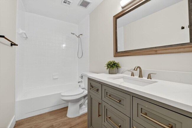 Building Photo - Outstanding one-bedroom, one-bath property with water views and upgrades.