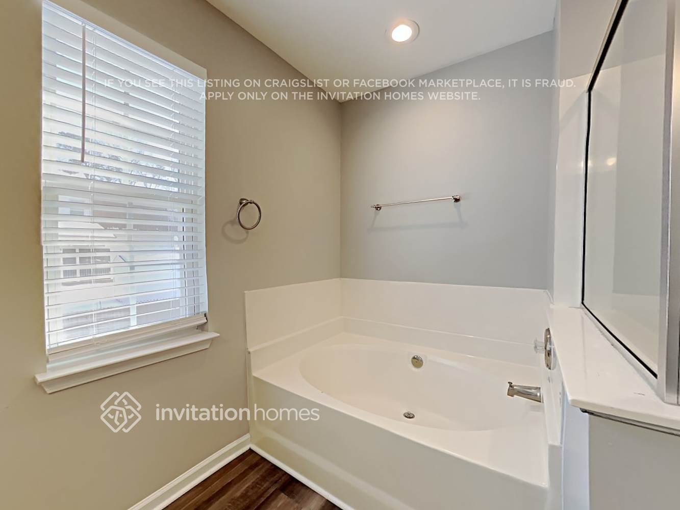 Building Photo - 15160 Leslie Brooke Rd