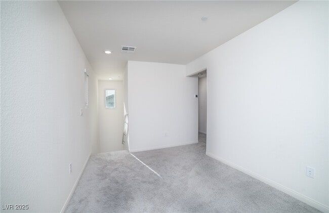 Building Photo - 6832 Sunflower Flds St