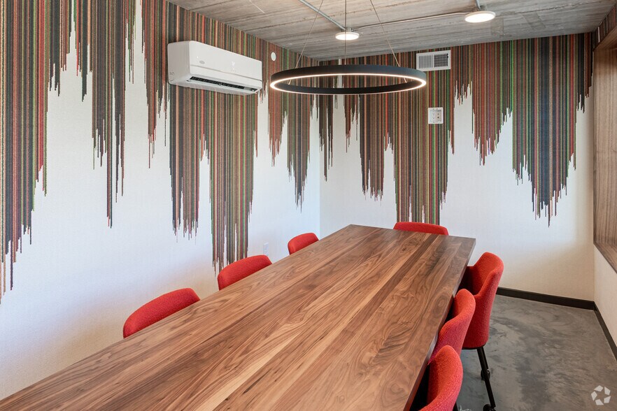 Gibson Apartments 703 NE Central Ave Minneapolis MN 55414 Apartment