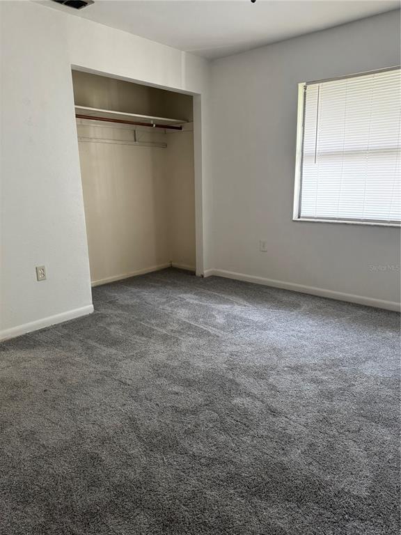 Building Photo - 256 Village View Ln