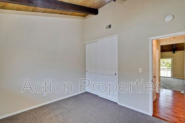 Building Photo - 255 S Rengstorff Ave