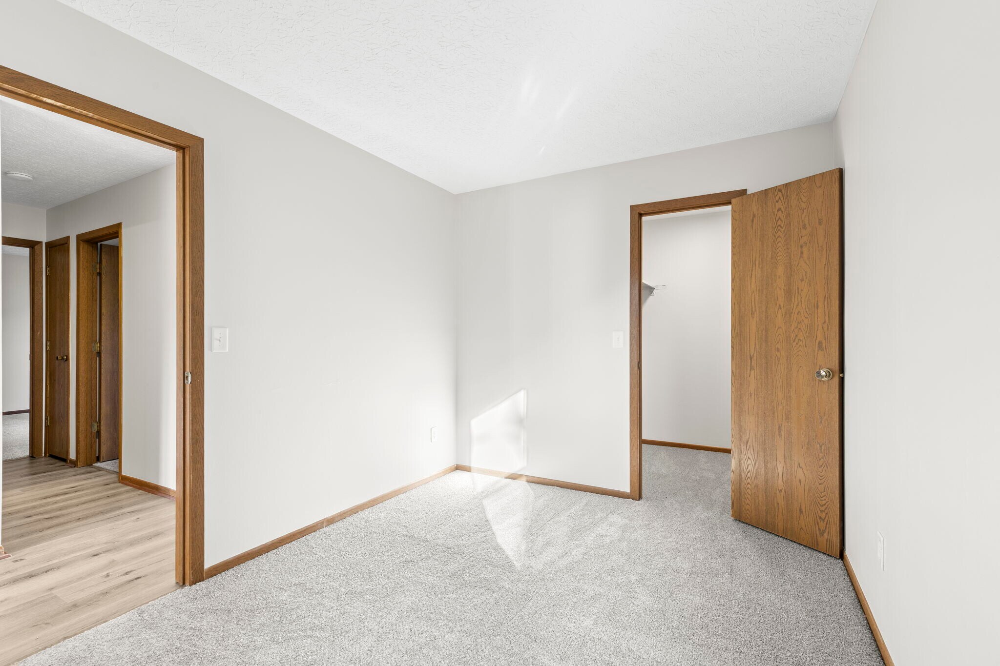 Building Photo - 1800 Weather Stone Ln