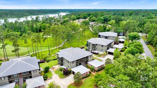 Building Photo - 32491 Water View Dr E