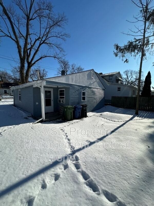 Building Photo - 130 Traymore Blvd