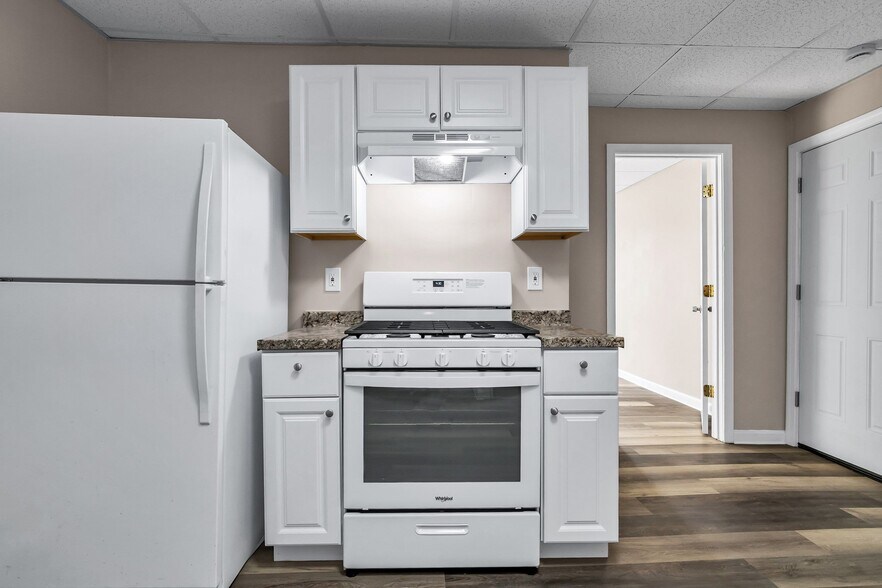 Building Photo - 153 Union St