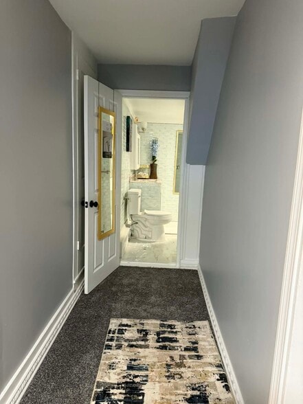 Building Photo - 42 Gage St