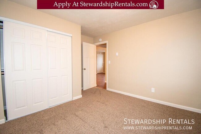 Building Photo - 32786 E Pearl St