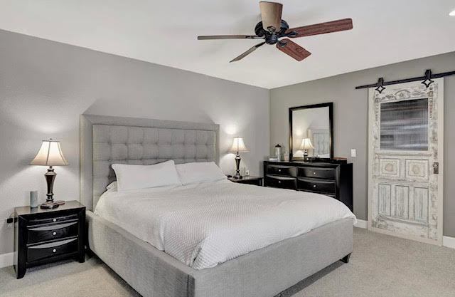 Building Photo - Arcadia Light Furnished Charmer with  Treehouse!!