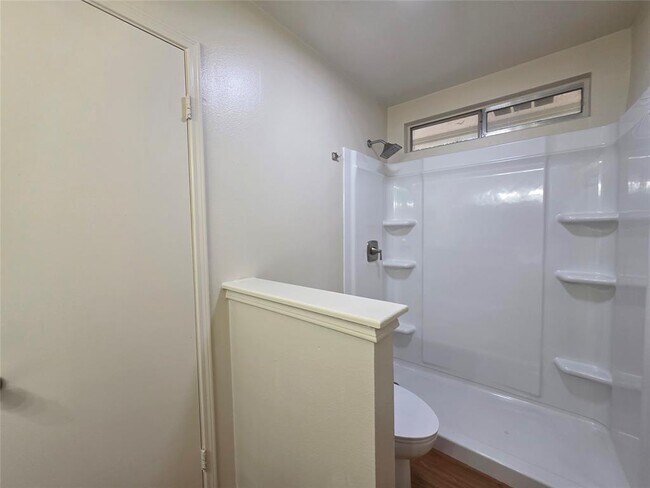 Building Photo - 11602 Maybach Dr
