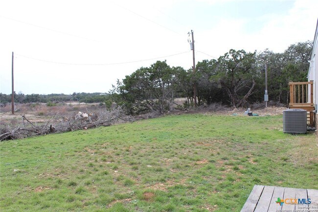 Building Photo - 846 Inglewood Dr