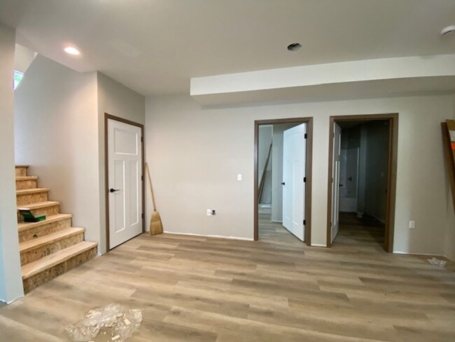 Building Photo - 3 Bed, 3 Bath, House