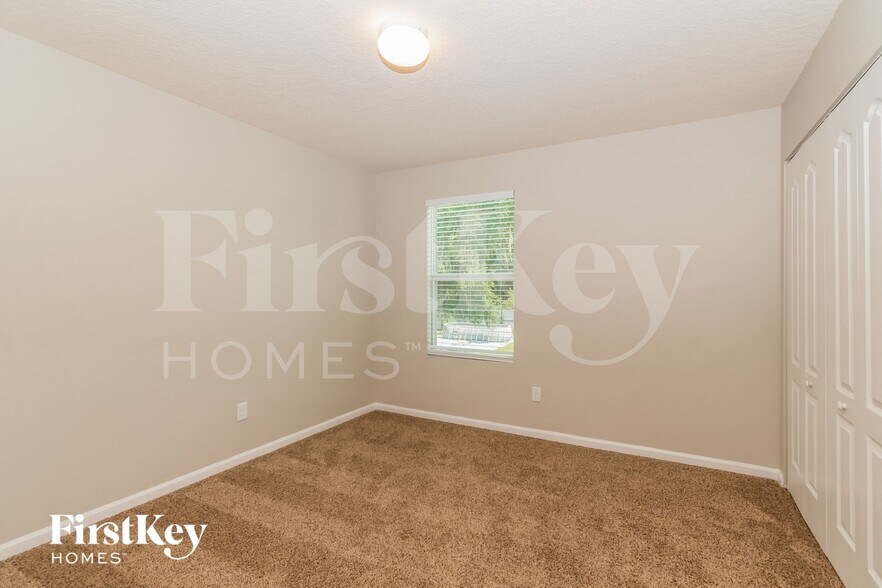 Building Photo - 8058 Brothers Walk Ln