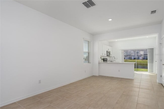 Building Photo - 6167 Whetstone Ct