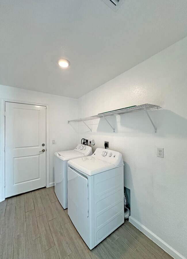 Building Photo - 4225 Abernathy Wy