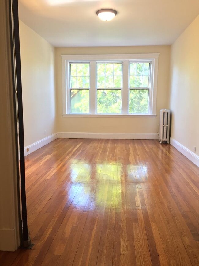 Building Photo - 1.0 bedroom in Cambridge Massachusetts 02140
