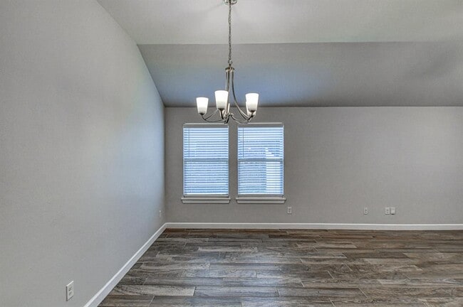 Building Photo - 3313 Mt Nebo Dr