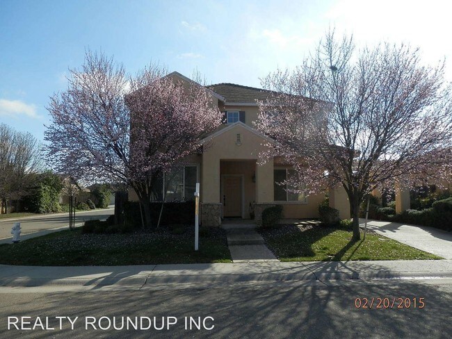 Primary Photo - 4 br, 2.5 bath House - 9636 Glacier Creek Way