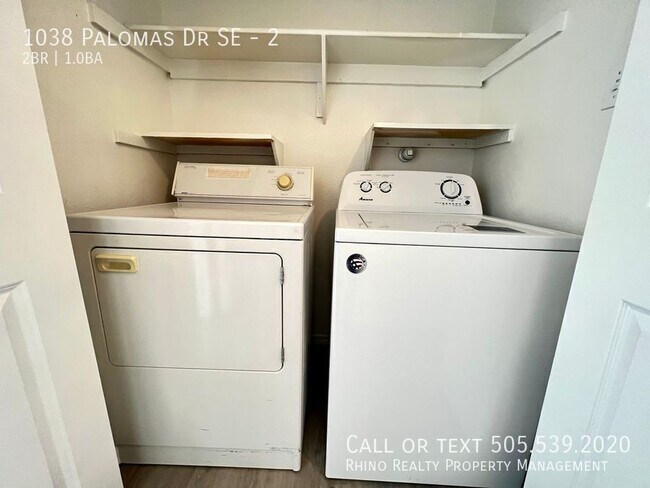 Building Photo - 1038 Palomas Dr SE