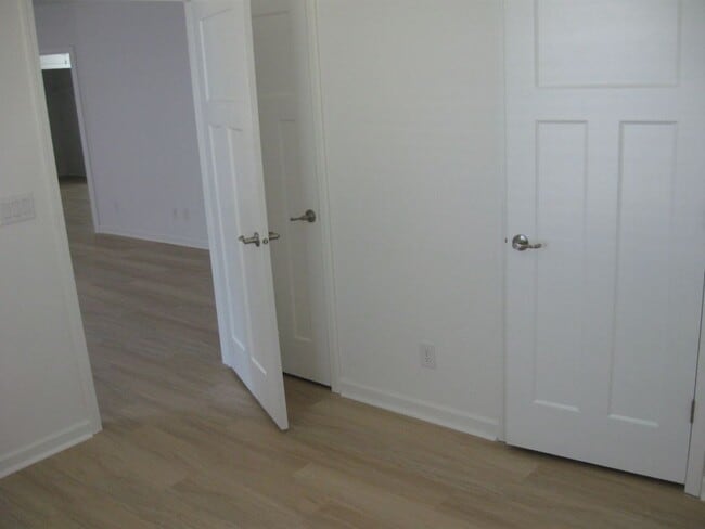 Building Photo - 43 Orange Blossom St