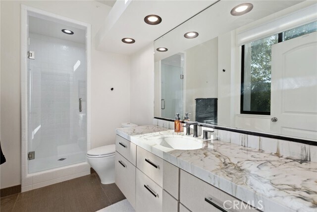 Building Photo - 4372 Park Vicente