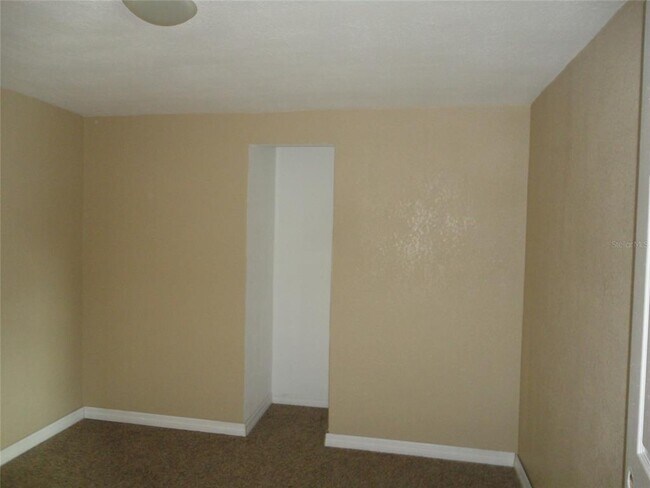 Building Photo - 2735 41st Ave N