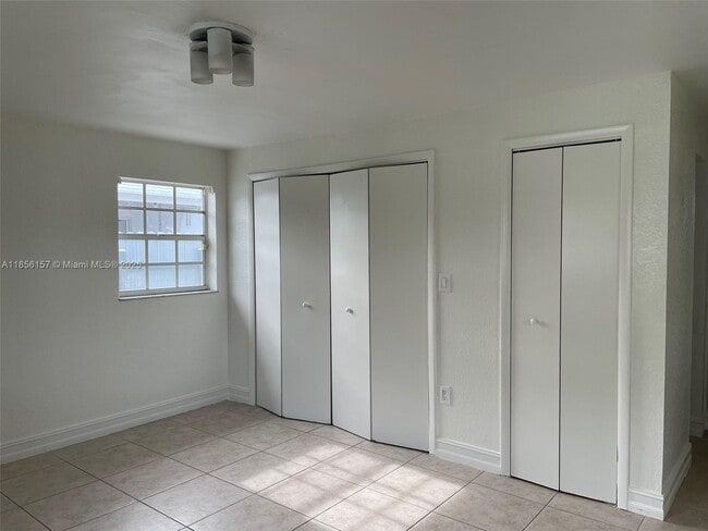 Building Photo - 14330 SW 71st Ln