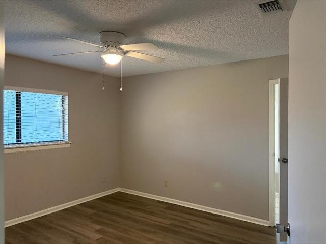 Building Photo - 112 Cinnamon Ln