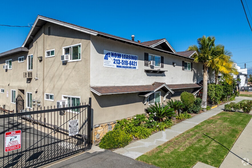 Building Photo - Casa De Turnbull