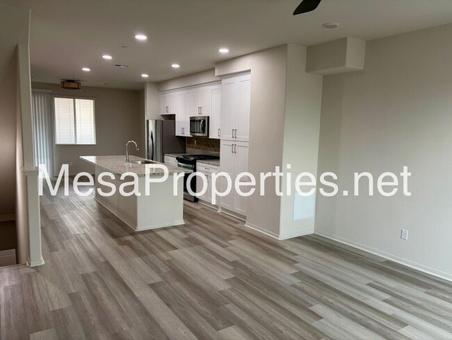 Building Photo - 1501 Stratus Dr