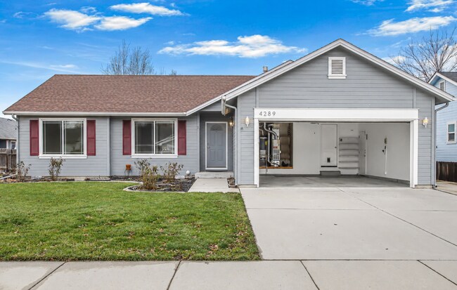 Building Photo - 4289 N Wellspring Ave