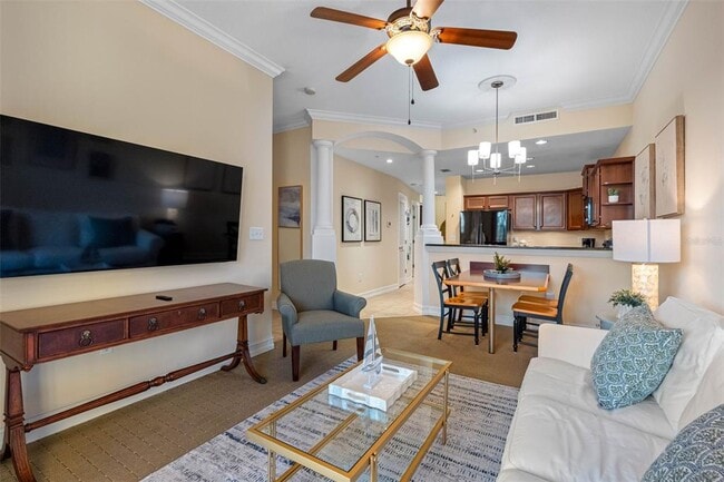 Building Photo - 13941 Clubhouse Dr
