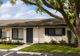 Building Photo - 605 Northlake Blvd