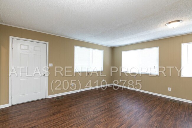 Building Photo - Incredible Value in the Desirable Shannon Road Area – Beautifully Renovated 3BR/2BA!