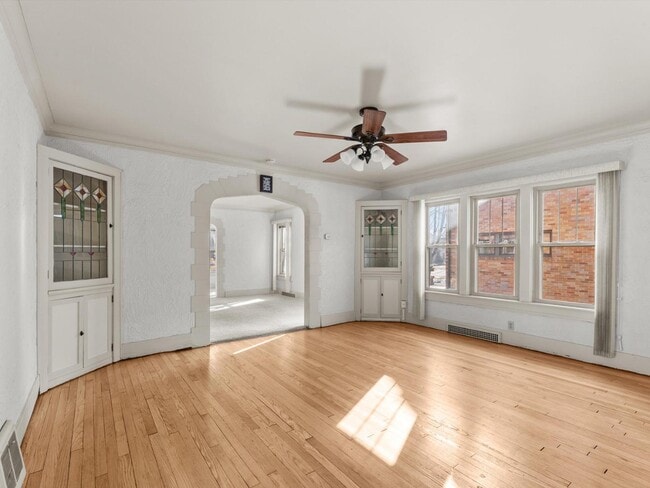 Building Photo - 2502 N 9th St