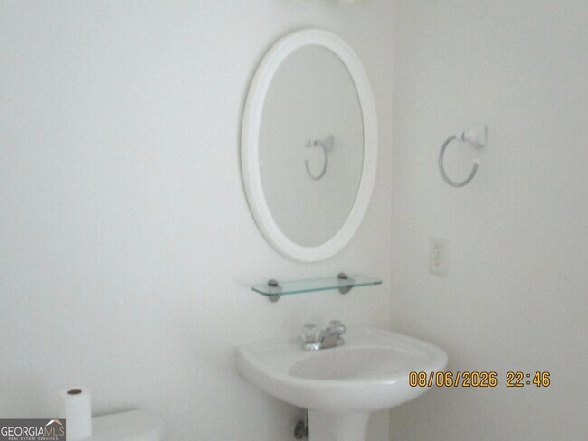Building Photo - 1112 Thornborough Dr