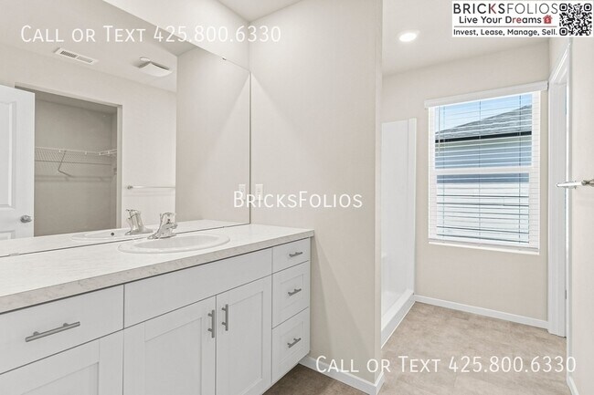 Building Photo - 4237 Pronghorn Pl