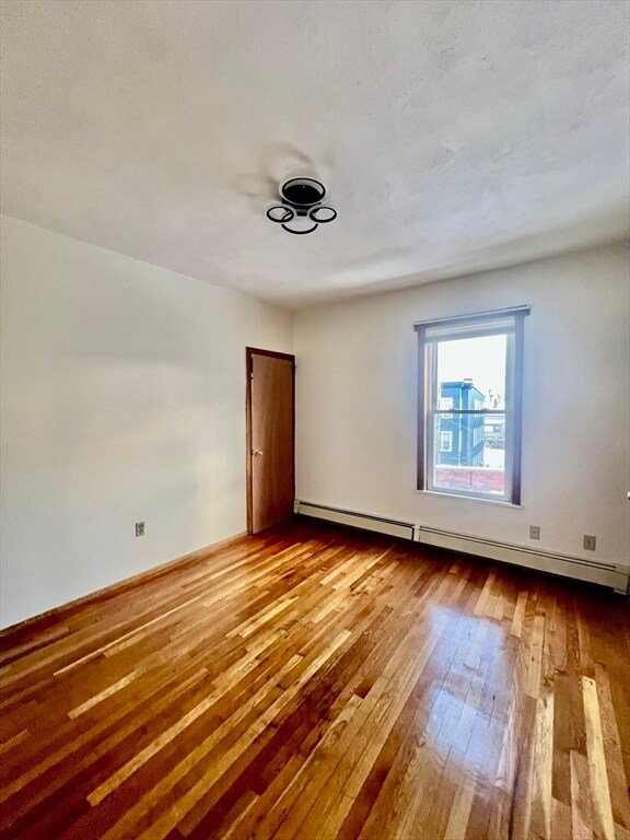 Building Photo - 417-419-419 Ferry St