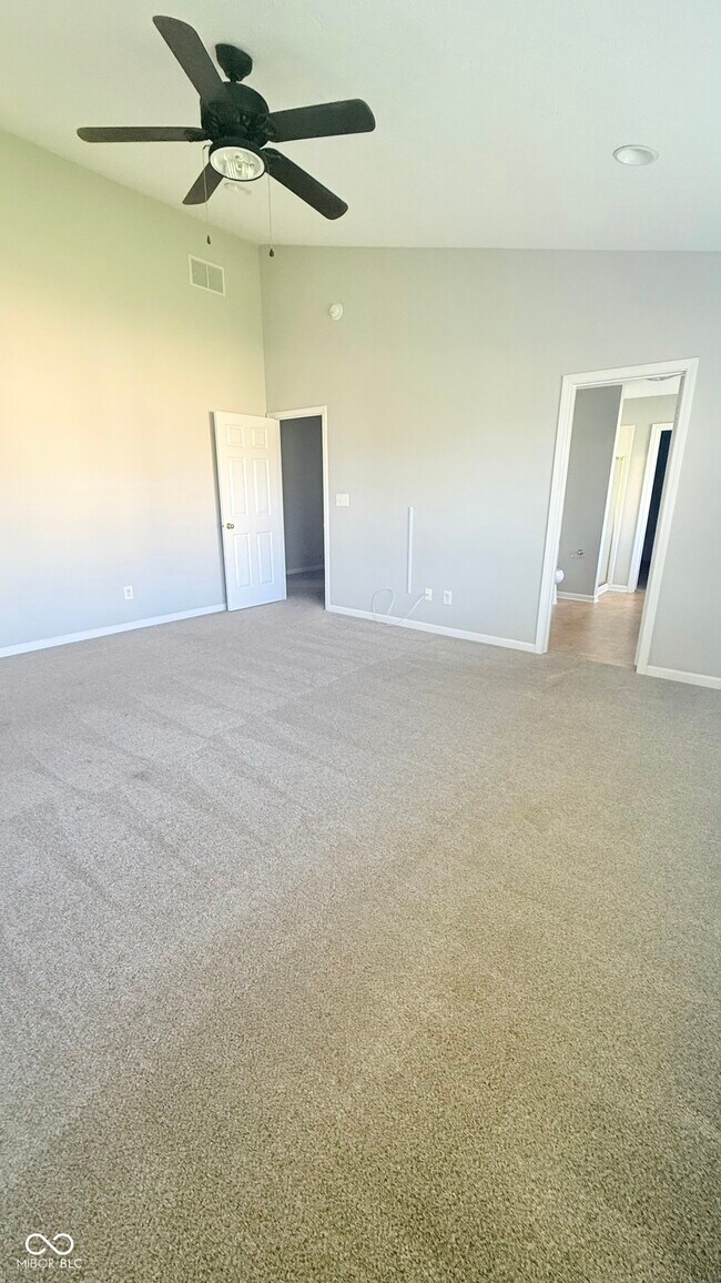Building Photo - 6683 Amherst Way
