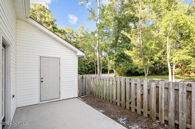 Building Photo - 4645 Crawdad Ct