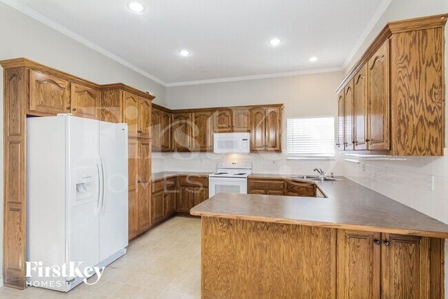 Building Photo - 406 Crystal Ct