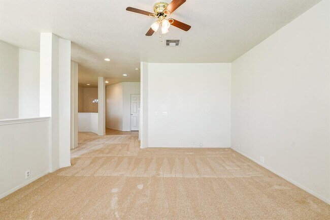 Building Photo - 3043 Feather Green Trail