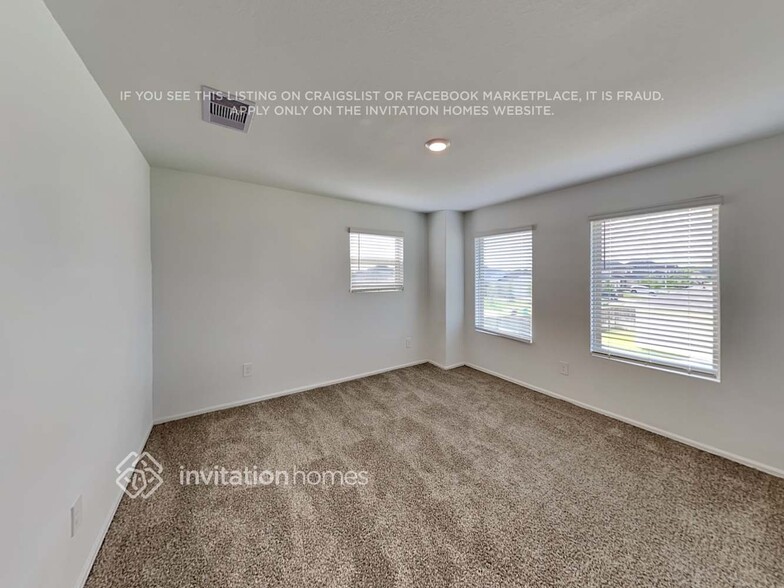 Building Photo - 24030 Laurel Farms Dr