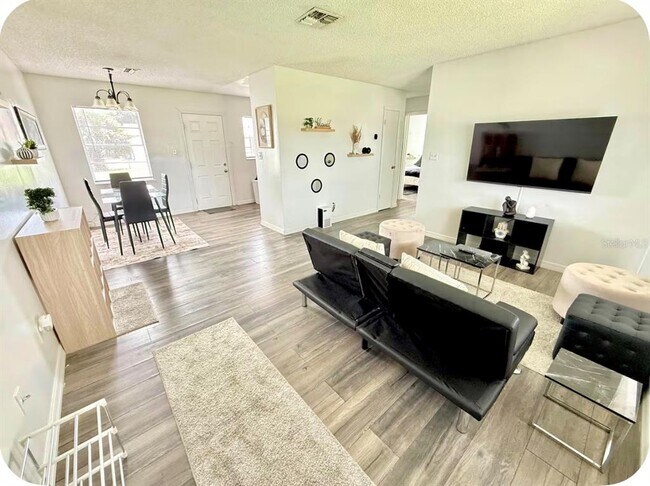 Building Photo - 103 Guaymas Dr