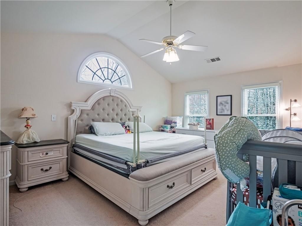 Building Photo - 10910 Chatburn Way