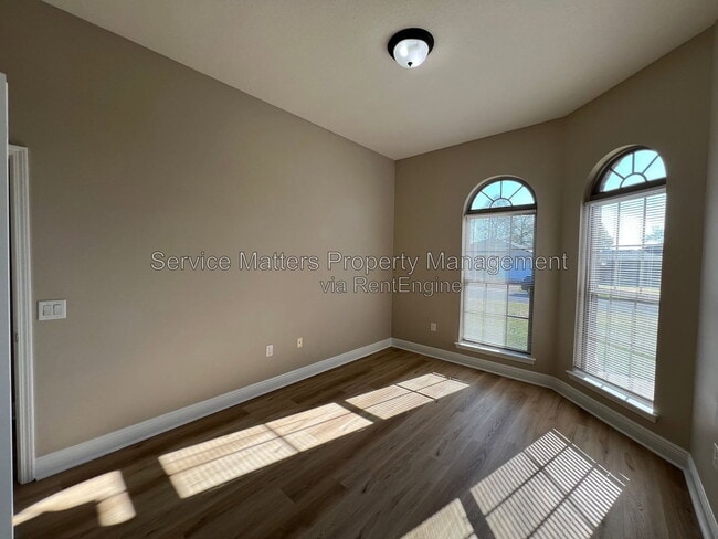 Building Photo - 7045 Harvest Way